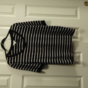 Time and True New black and white 3x women's Tee